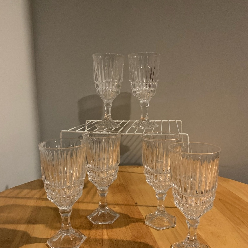 Six Vintage Heritage By Fostoria Leaded Crystal Wine Glasses